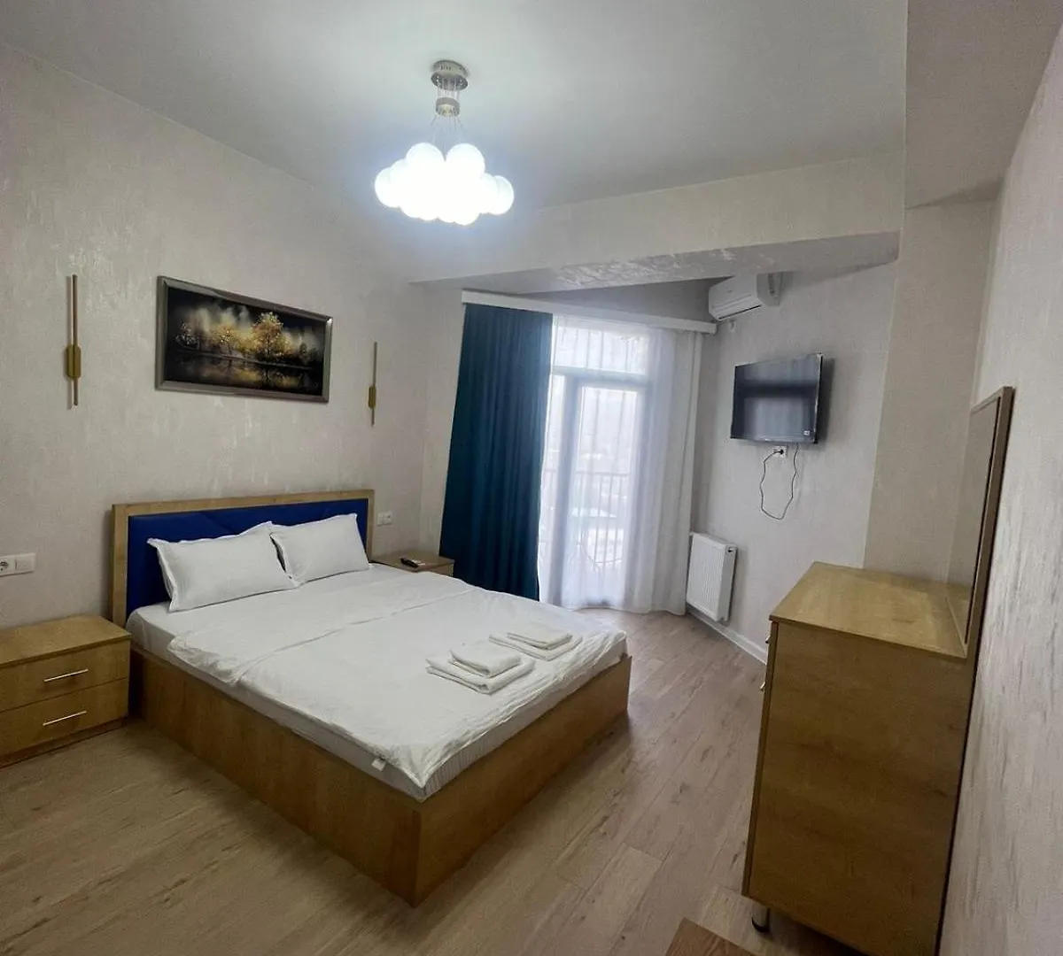 Shirin And Cozy Apartment With Jacuzzi Balcony Tbilisi